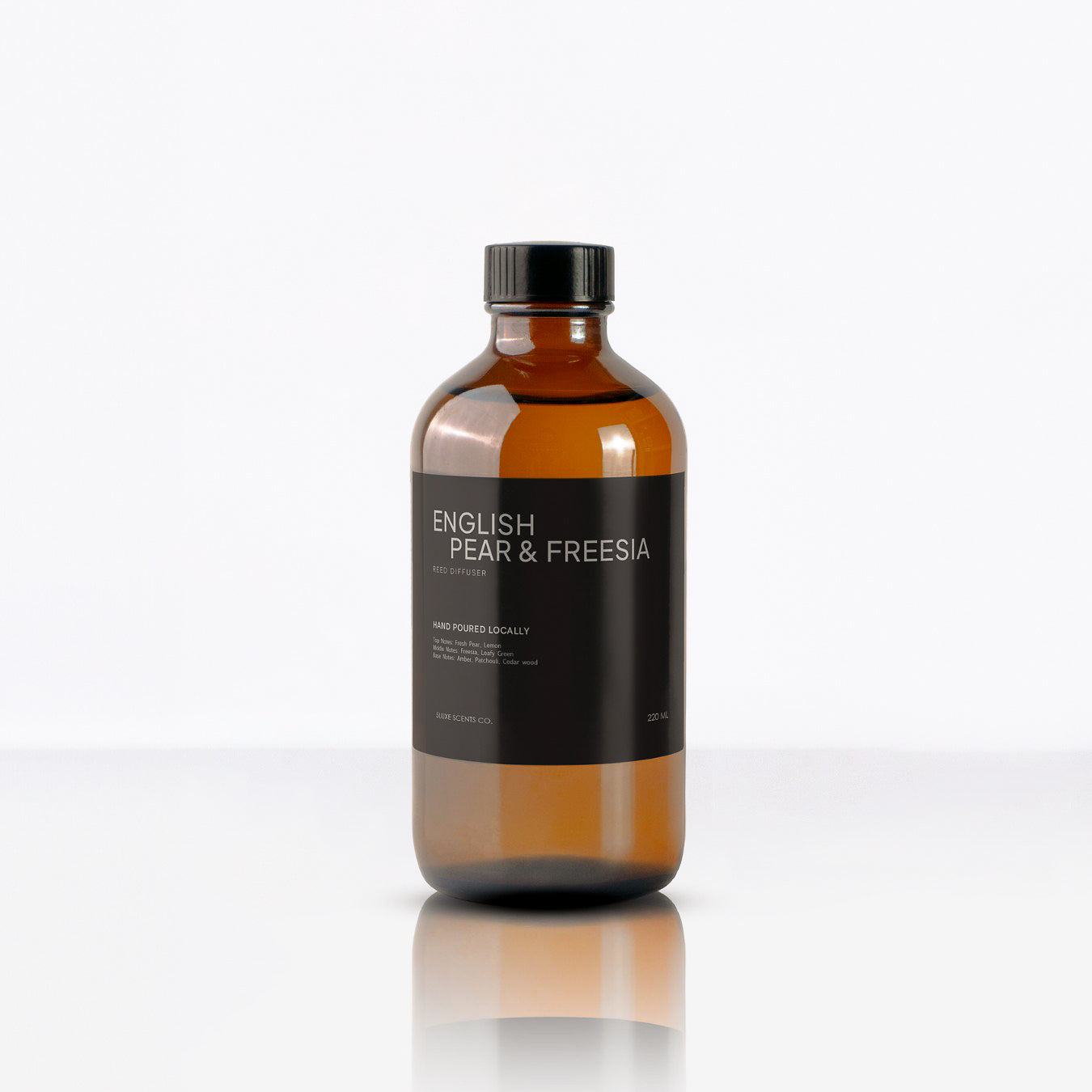 Luxury fruity floral home fragrance